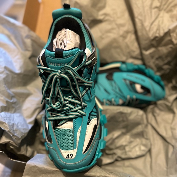 Balenciaga Track runners